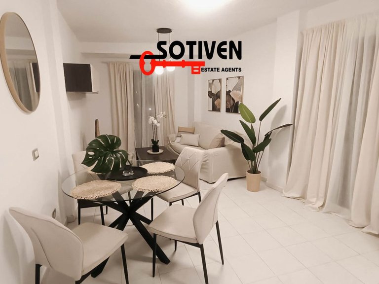 Apartment for Sale in Adeje, Sta.cruz Tener. 8