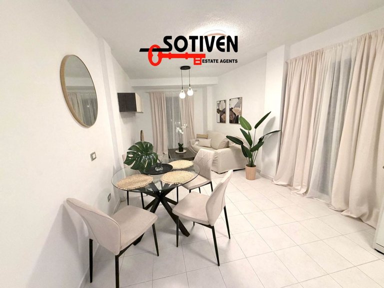 Apartment for Sale in Adeje, Sta.cruz Tener. 7