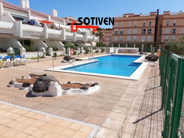 Apartment for Sale in Granadilla De Abona, Sta.cruz Tener. 2