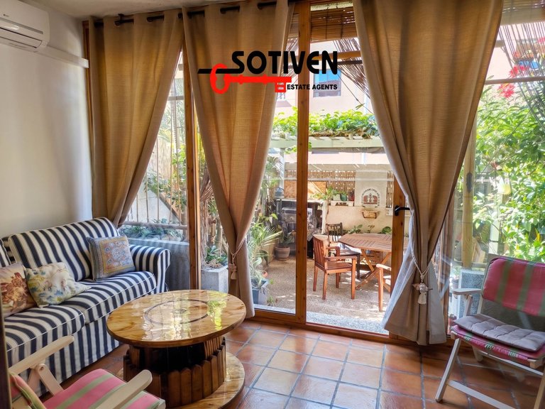 Apartment for Sale in Granadilla De Abona, Sta.cruz Tener. 5