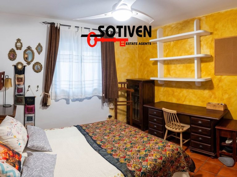Apartment for Sale in Granadilla De Abona, Sta.cruz Tener. 8