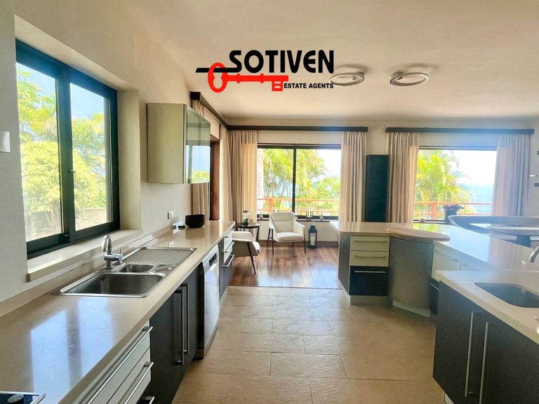 Villa for Rent in Realejos (los), Sta.cruz Tener. 16