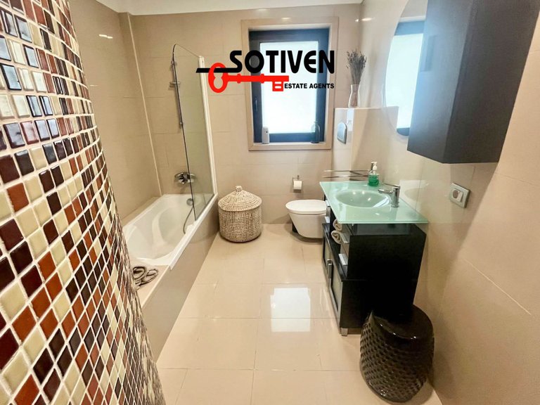 Villa for Rent in Realejos (los), Sta.cruz Tener. 33
