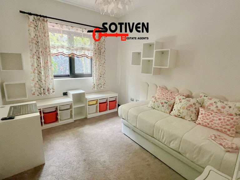 Villa for Rent in Realejos (los), Sta.cruz Tener. 35