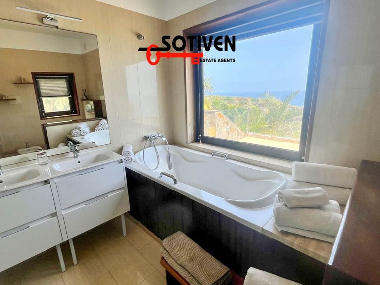 Villa for Rent in Realejos (los), Sta.cruz Tener. 38