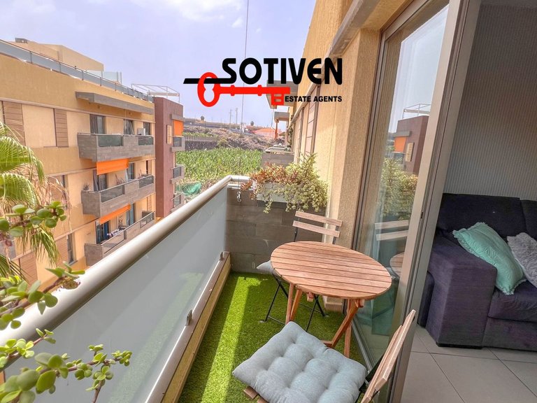 Penthouse for Rent in Guía De Isora, Sta.cruz Tener. 8