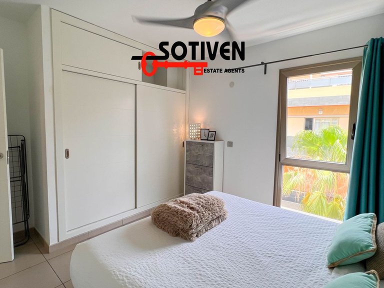 Penthouse for Rent in Guía De Isora, Sta.cruz Tener. 17