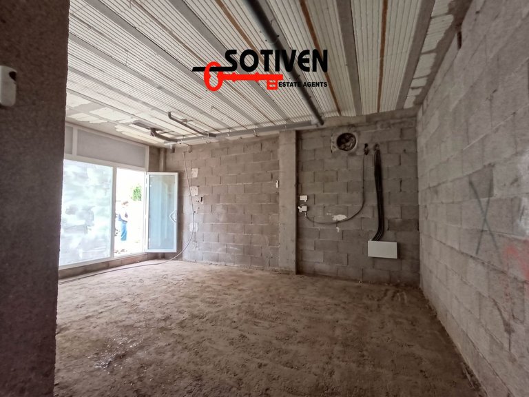 Commercial for Sale in Arona, Sta.cruz Tener. 6