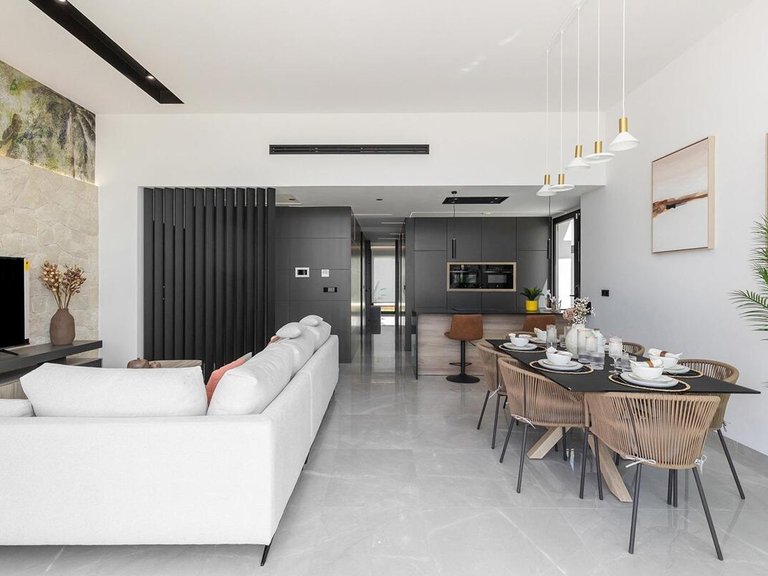 Villa for Sale in Torrevieja, Alicante 13