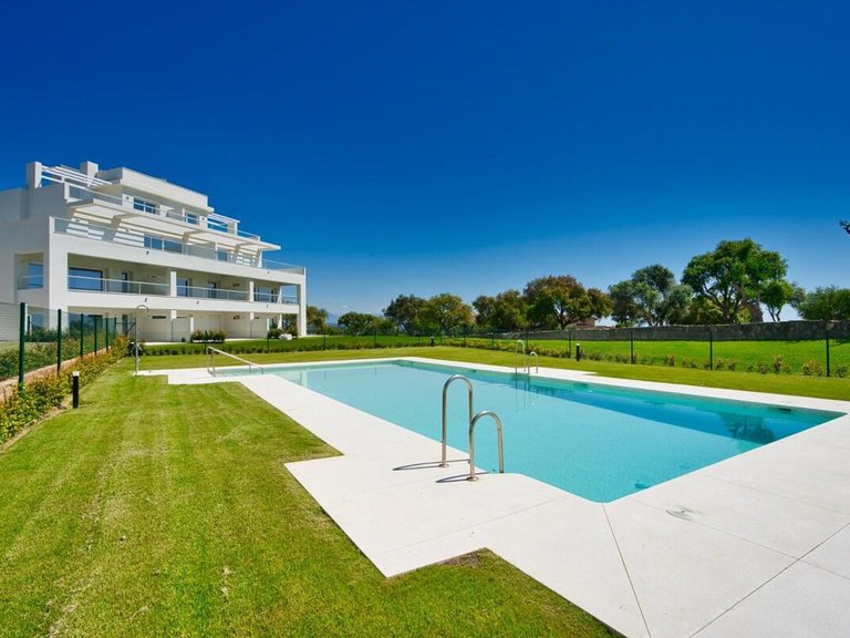Apartment for Sale in Sotogrande, Cadiz 2