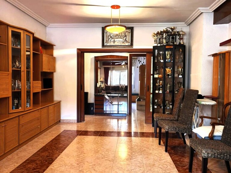 Country House for Sale in Busot, Alicante 3