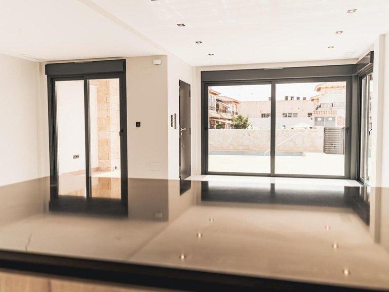 Villa for Sale in Pilar De La Horadada, Alicante 8