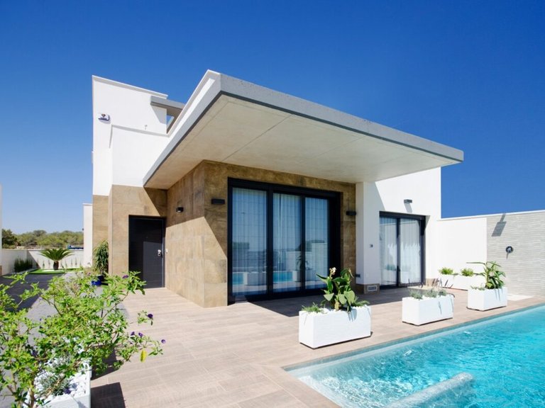 Villa for Sale in San Miguel De Salinas, Alicante 1