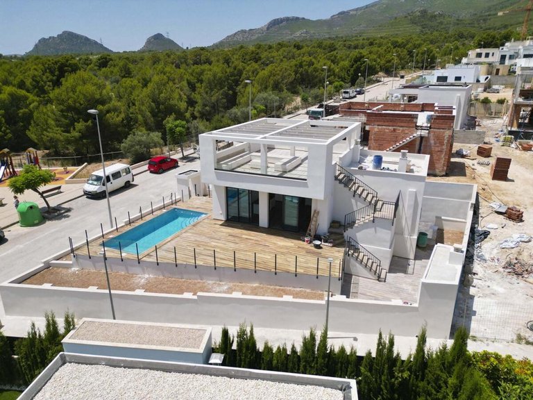 Villa for Sale in Barony Of Polop, Alicante 1