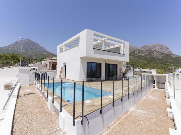 Villa for Sale in Barony Of Polop, Alicante 2