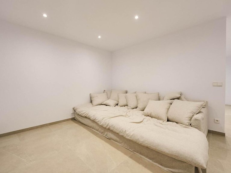 Villa for Sale in L'alfàs Del Pi, Alicante 34