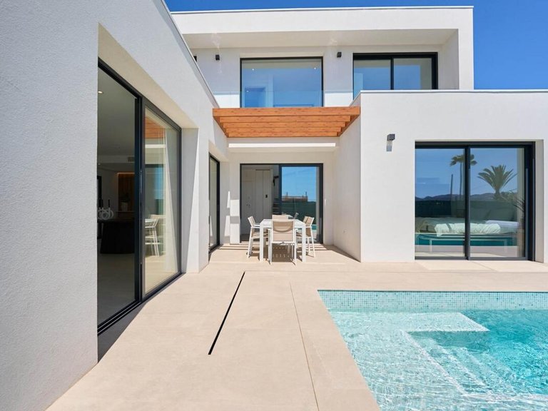 Villa for Sale in L'alfàs Del Pi, Alicante 7