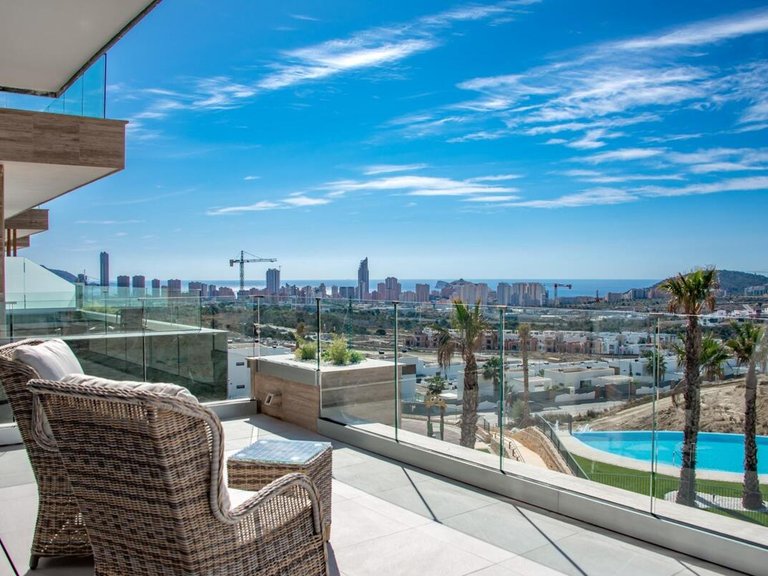 Apartment for Sale in Finestrat, Alicante 1