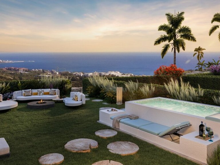 Apartment for Sale in Estepona, Alicante 8