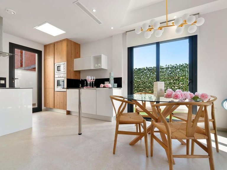 Villa for Sale in Los Montesinos, Alicante 6