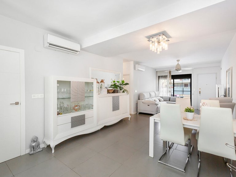 Apartment for Sale in Torre De La Horadada, Alicante 12