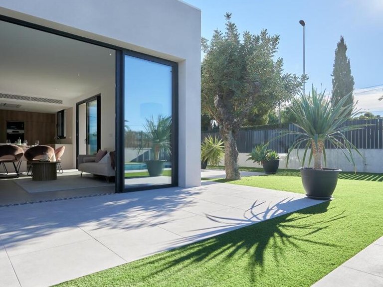Villa for Sale in Sant Joan D'alacant, Alicante 41