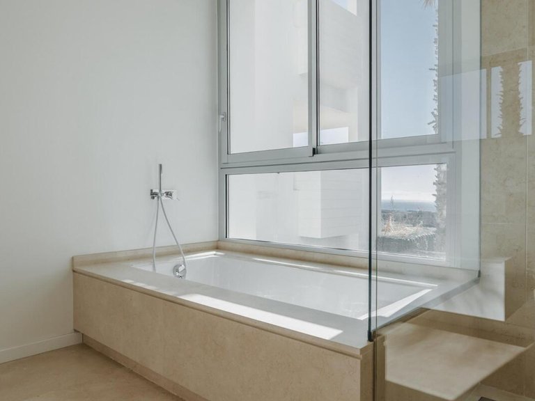 Apartment for Sale in Benahavís, Malaga 16