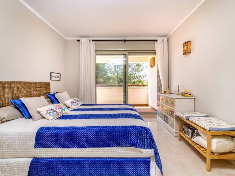 Apartment for Sale in Las Colinas Golf, Alicante 17
