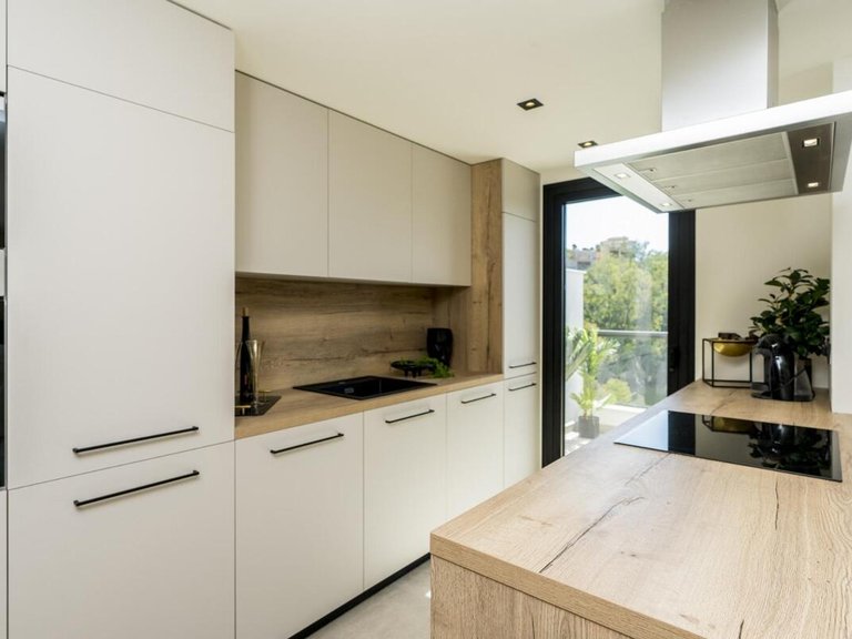 Apartment for Sale in Marbella, Malaga 9