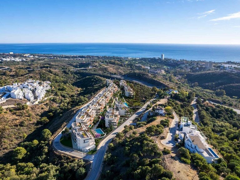 Penthouse for Sale in Marbella, Malaga 18