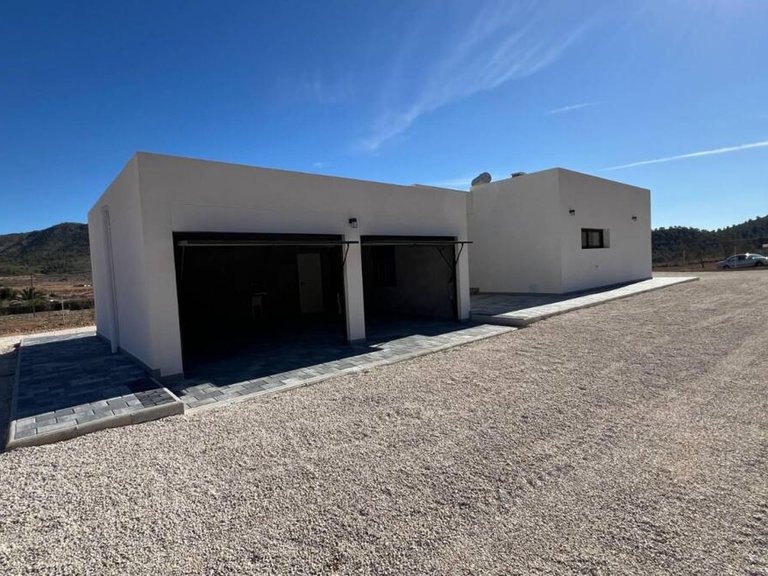 Villa for Sale in El Fondó De Les Neus, Alicante 28