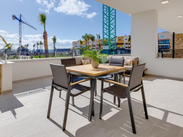 Penthouse for Sale in Dehesa De Campoamor, Alicante 15