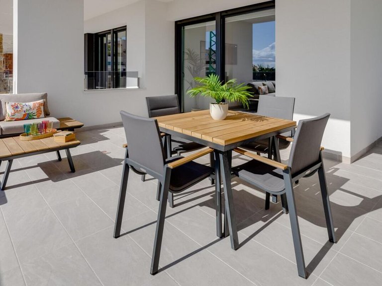 Penthouse for Sale in Dehesa De Campoamor, Alicante 8