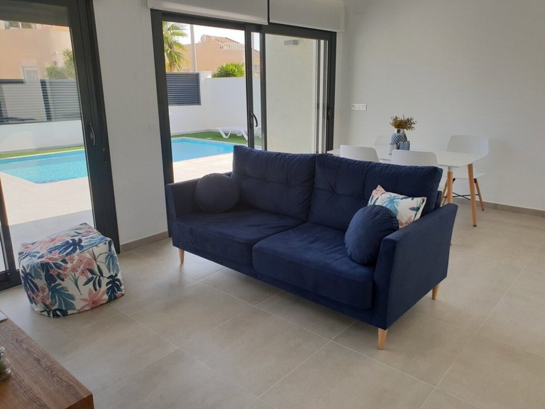 Villa for Sale in Pilar De La Horadada, Alicante 2