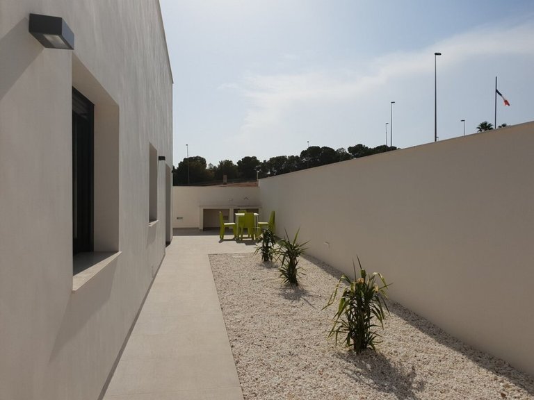 Villa for Sale in Pilar De La Horadada, Alicante 25