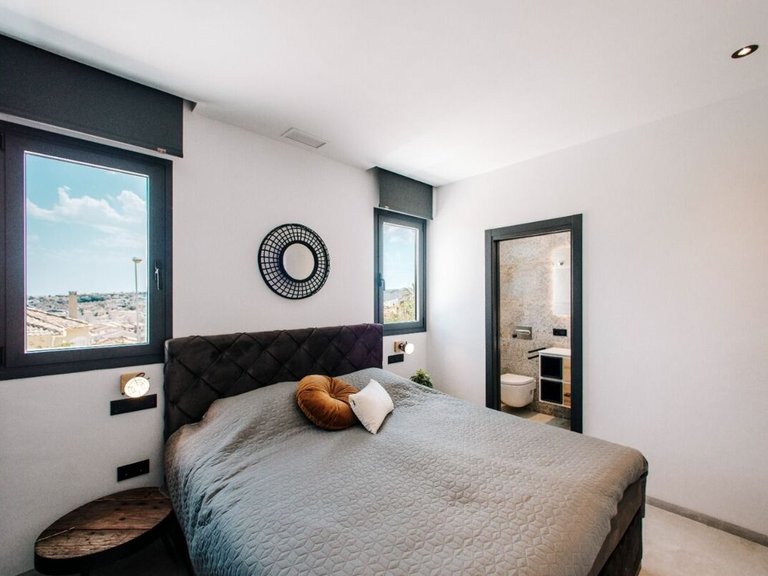 Villa for Sale in Rojales, Alicante 12