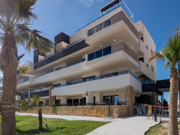 Apartment for Sale in Playa Flamenca, Alicante 31