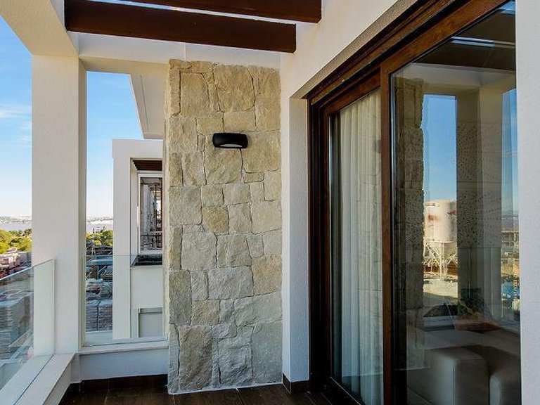 Villa for Sale in Torrevieja, Alicante 18