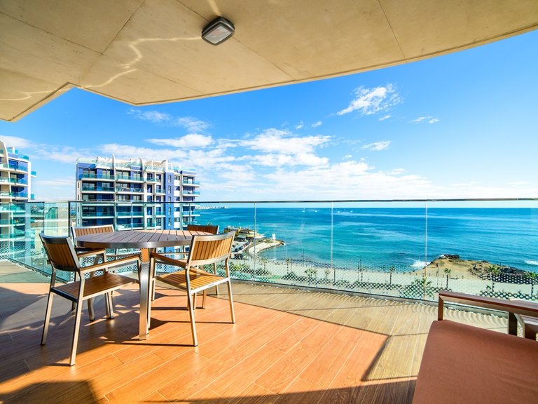 Apartment for Sale in Punta Prima, Alicante 19