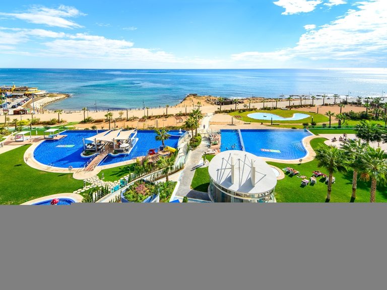 Apartment for Sale in Punta Prima, Alicante 22