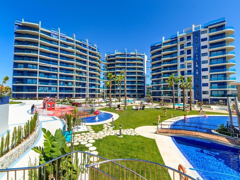 Apartment for Sale in Punta Prima, Alicante 23