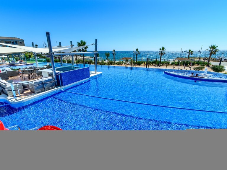 Apartment for Sale in Punta Prima, Alicante 30
