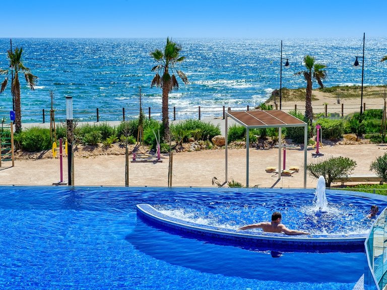 Apartment for Sale in Punta Prima, Alicante 35