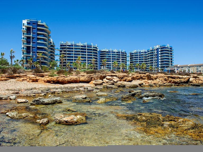 Apartment for Sale in Punta Prima, Alicante 41