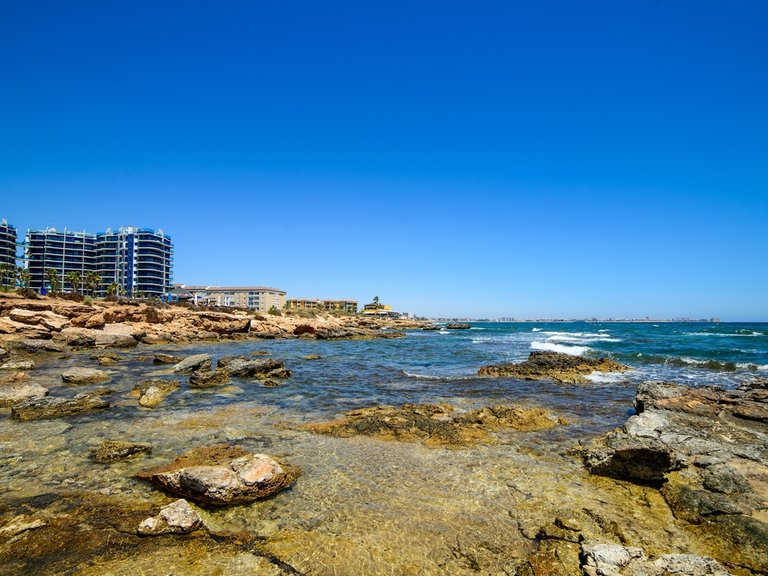 Apartment for Sale in Punta Prima, Alicante 43
