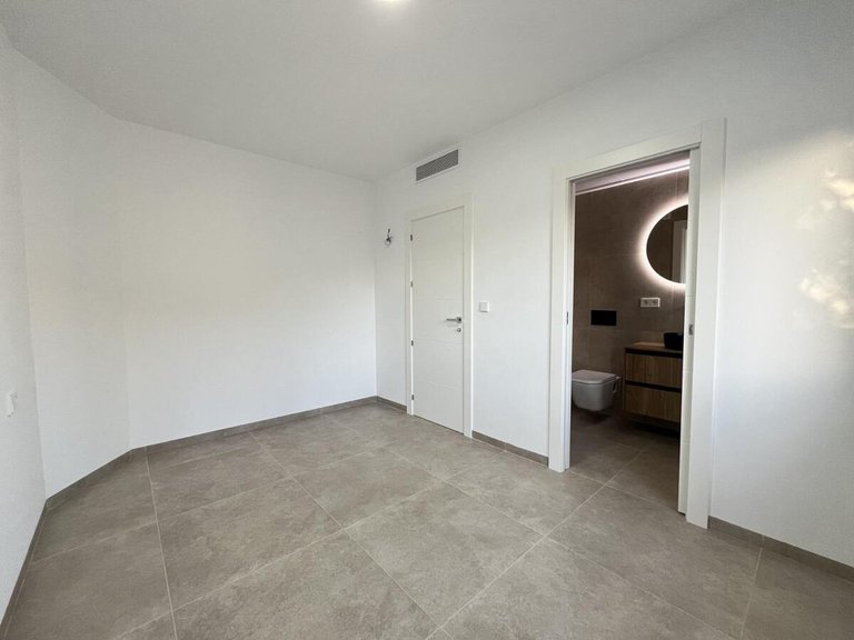 Villa for Sale in San Pedro Del Pinatar, Murcia 16