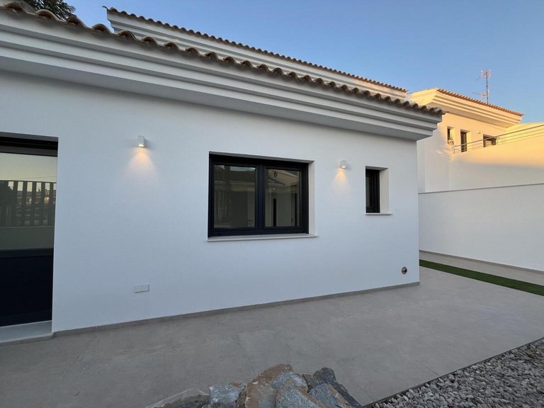 Villa for Sale in San Pedro Del Pinatar, Murcia 4