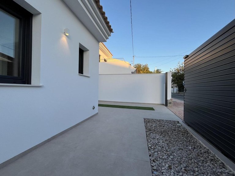 Villa for Sale in San Pedro Del Pinatar, Murcia 46