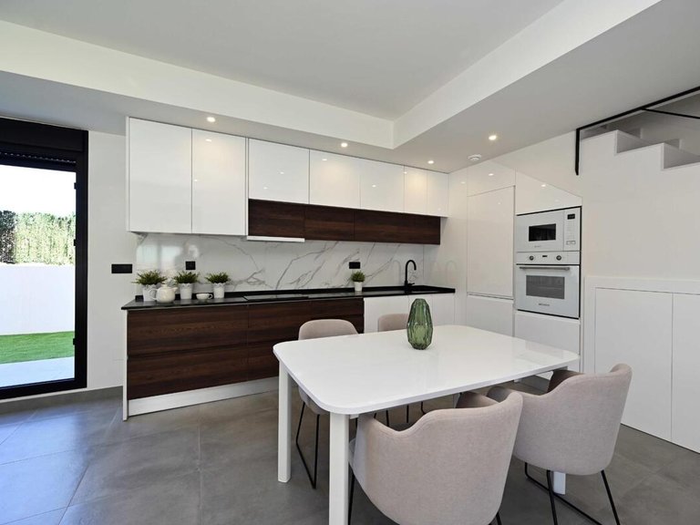 Villa for Sale in Dehesa De Campoamor, Alicante 9