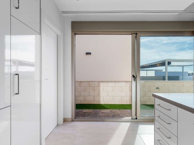 Villa for Sale in Villamartin, Alicante 14